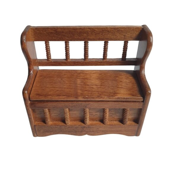 Vintage Miniature Dollhouse Wooden Bench Storage Compartment Hope Chest - Picture 1 of 5